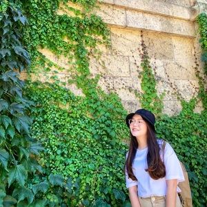 Meet your Posher, Thao